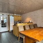 Skjolden Resort *
