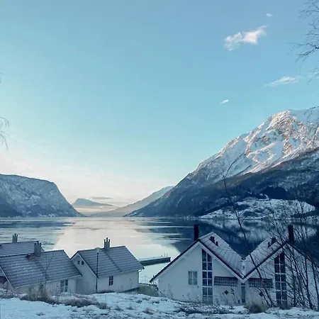 Skjolden Resort