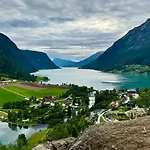 Skjolden Resort *