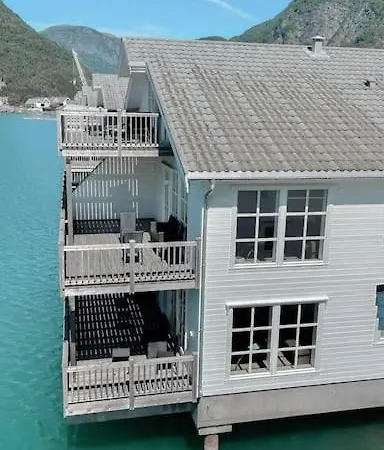Skjolden Resort