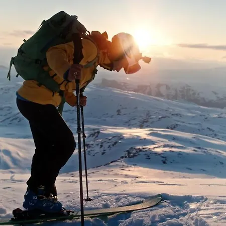 Skjolden Resort שולדן