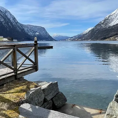 Skjolden Resort